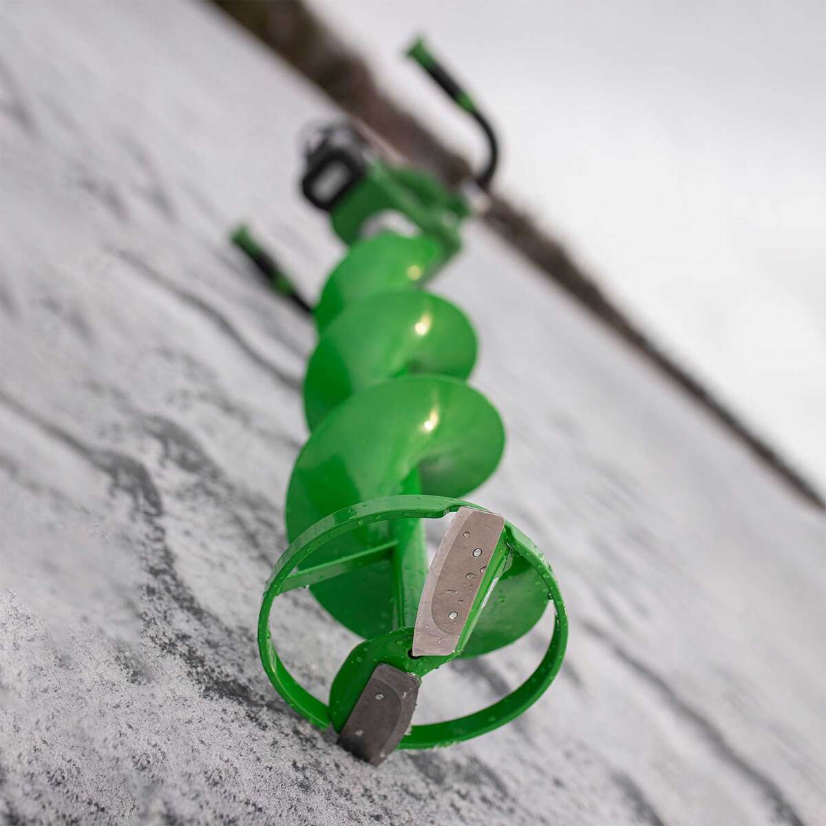 ION G1 Electric Power Ice Fishing Auger - 4amp, 8in - Image 3
